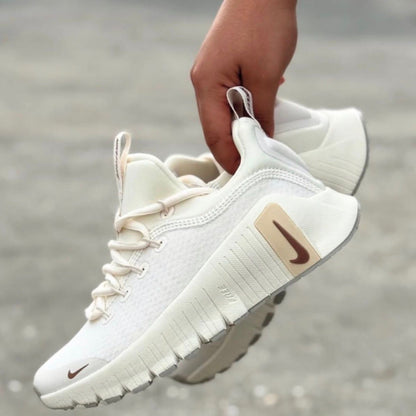 NIKE FREE METCON 6 DAMA